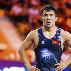 В Бишкеке стартовал профессиональный международный турнир лиги Поддубного