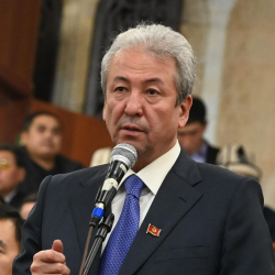 ВИДЕО - Адахан Мадумаров: Власти боятся пятерых женщин?