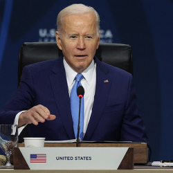 Байден Украинадагы согуштан эмнени каалап жатканын айтты