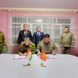 Состоялась рабочая встреча руководства погранслужб Кыргызстана и Таджикистана