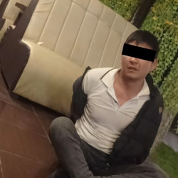 СҮРӨТ - Бишкектеги кафелердин биринде чыр чыгып, бир адам бычакталды