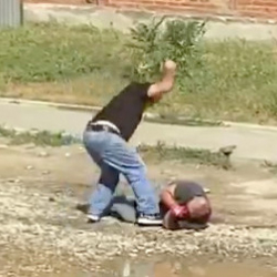 Двоих осудят за убийство 50-летнего мужчины ради телефона и денег