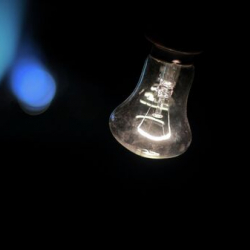 Глава Минэнерго признался, что свет отключают по графику