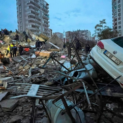 В центральной части Турции произошло новое землетрясение силой 4,5 баллов