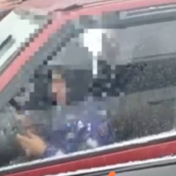 ВИДЕО - Ошто жаран жаш баласын рулга отургузуп алган