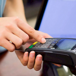 Мажбурлоо менен. 1-марттан тартып ККМдин эски моделдери колдонуудан чыгарыла баштайт