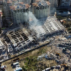 ВИДЕО - Түркиянын Хатай шаары зилзалага чейин жана кийин