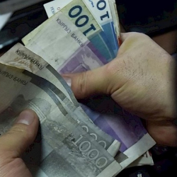 Салык кызматы быйыл 248 млрд сом чогултуу үчүн элдин канын соробу?