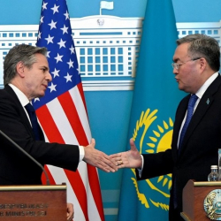 ВИДЕО - Глава МИД Казахстана заявил, что не видит угроз со стороны России