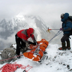 Түркияда кар көчкүдөн эки лыжачы каза болуп, жетөө жаракат алды