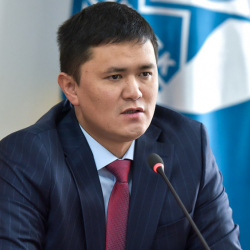 Нурдан Орунтаев мыкты жетекчи экен