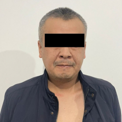 УКМКда иштейм деп, жарандарды сызга отургузуп кеткен жаран кармалды