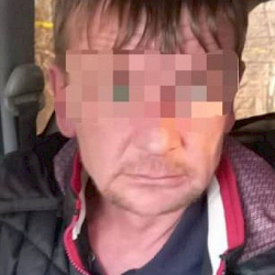 Эки өспүрүмдү учура сүзүп, кырсык болгон жерден качып кеткен айдоочу кармалды