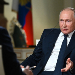 Гаагадагы Эл аралык кылмыш соту Владимир Путинди камакка алууга ордер берди