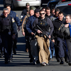 Семь человек, включая нападавшего, погибли в результате стрельбы в школе в Нэшвилле