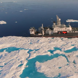 ФОТО - Арктика лишится многолетних резервов льда на фоне потепления