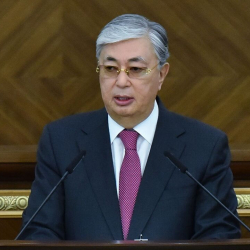 Токаев: Казакстан социалдык-экономикалык өнүгүү жаатында кескин секирик жасашы керек