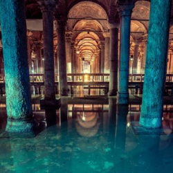 В Стамбуле повысили сейсмоустойчивость 545 исторических зданий