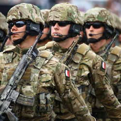 Польшада Орусия менен мүмкүн болчу согушка даярдык жүрүп жатканы айтылды