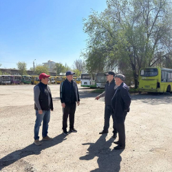 Президент Жапаров поинтересовался состоянием автопарка общественного транспорта г. Бишкек