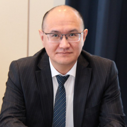 Мурдагы укук министри Жаманкулов жаңы кызматка дайындалды