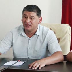 Жасур Азимов Ош шаарынын вице-мэри кызматынан бошотулду