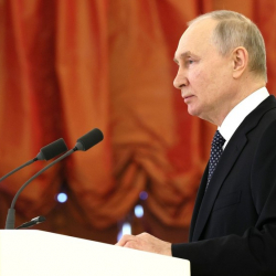 ВИДЕО - Поддержка США «цветных революций» во многом и привела к украинскому кризису