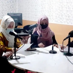 Талибы разрешили возобновить работу женской радиостанции на севере Афганистана