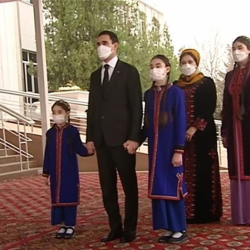 Гурбангулы Бердымухамедовдун апасы каза болду