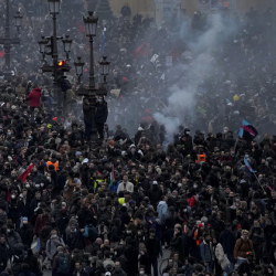 Франциядагы нааразылык акцияларына миллиондон ашык адам катышты