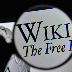 «Википедию» оштрафовали на 800 тысяч рублей