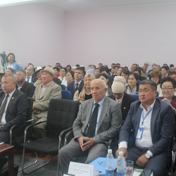 Баткенде Абсамат Масалиевдин 90 жылдыгына карата эл аралык конференция өтүүдө