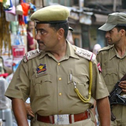 Отец с сыном убили соседку мечом