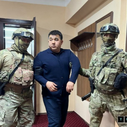 Урмат Самаев айыбын моюндап  