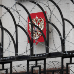 ЕС обсуждает меры против стран, помогающих России обходить санкции