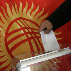 Ленин округу боюнча шайлоо. Канча талапкер арыздарын чакыртып алышты жана канчасы калды?