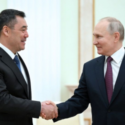 Президенты Садыр Жапаров и Владимир Путин приняли cовместное заявление