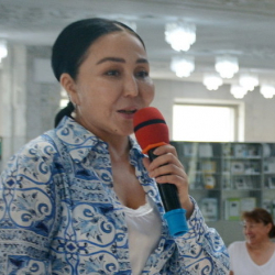 Улуттук китепкананын директору Нуржан Иманкулова кызматынан убактылуу четтетилди