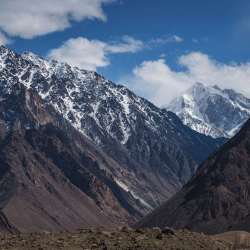 Ак-Шыйрак тоо кыркасындагы эки мөңгүгө БАЭнын жана Сауд Арабия падышасынын аты ыйгарылат