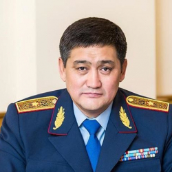 Высокопоставленный силовик сбежал из Казахстана в Кыргызстан через подкоп