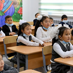 1-класска 73 миңден ашуун бала кабыл алынды. Каттоо уланууда