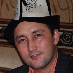 Журналист Зулпукар Сапанов акталды. Анын китеби дин өкүлдөрүнүн нааразычылыгын жараткан