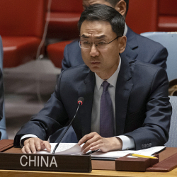 Китай призвал приложить все усилия для предотвращения выхода ситуации в Украине из-под контроля - ССTV