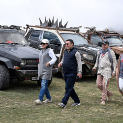 Садыр Жапаров MadWay Rally эл аралык долбоорунун катышуучулары менен жолукту