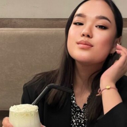 Стамбулда кыргыз кызы дайынсыз болууда