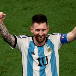 ВИДЕО - Он уничтожит МЛС: Месси показал финт-шоу в матче за Аргентину – рядом было 3 защитника, но что они могли сделать