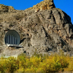 Сулайман-Тоо музейи дээрлик эки айга жабылат