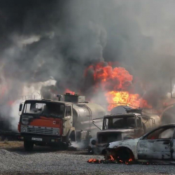 95% күйүк алган. Мунай базасындагы өрттөн жабыркаган жаран каза болду