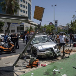 Израилдеги кол салуудан сегиз киши жаракат алды