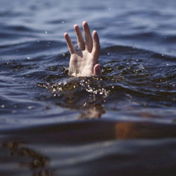 Бир суткада 4 адам сууга чөгүп каза болду